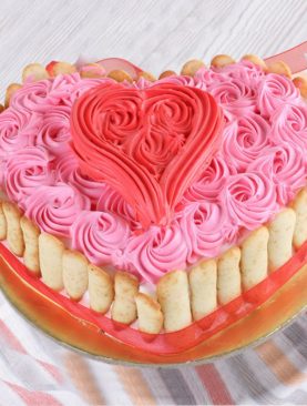 Lovely Heart Cake 2Kg